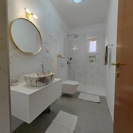 Lady Ni By Istra Vacation Villa *